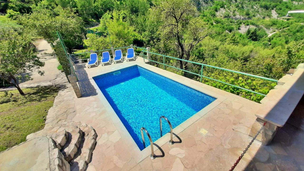 Holiday Home With A Private Pool Podspilje  Exterior photo